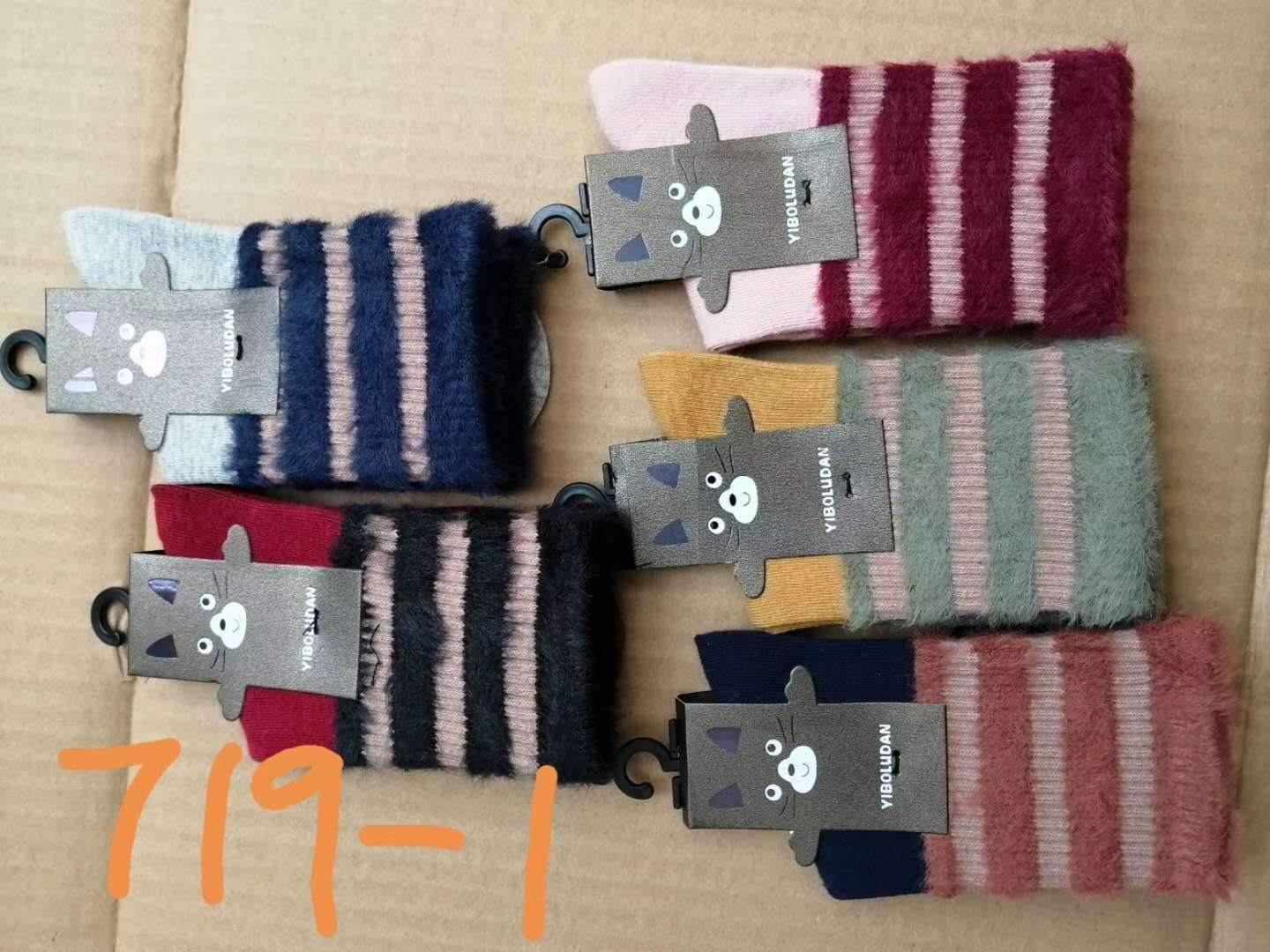Women's Socks 2.2 details Picture