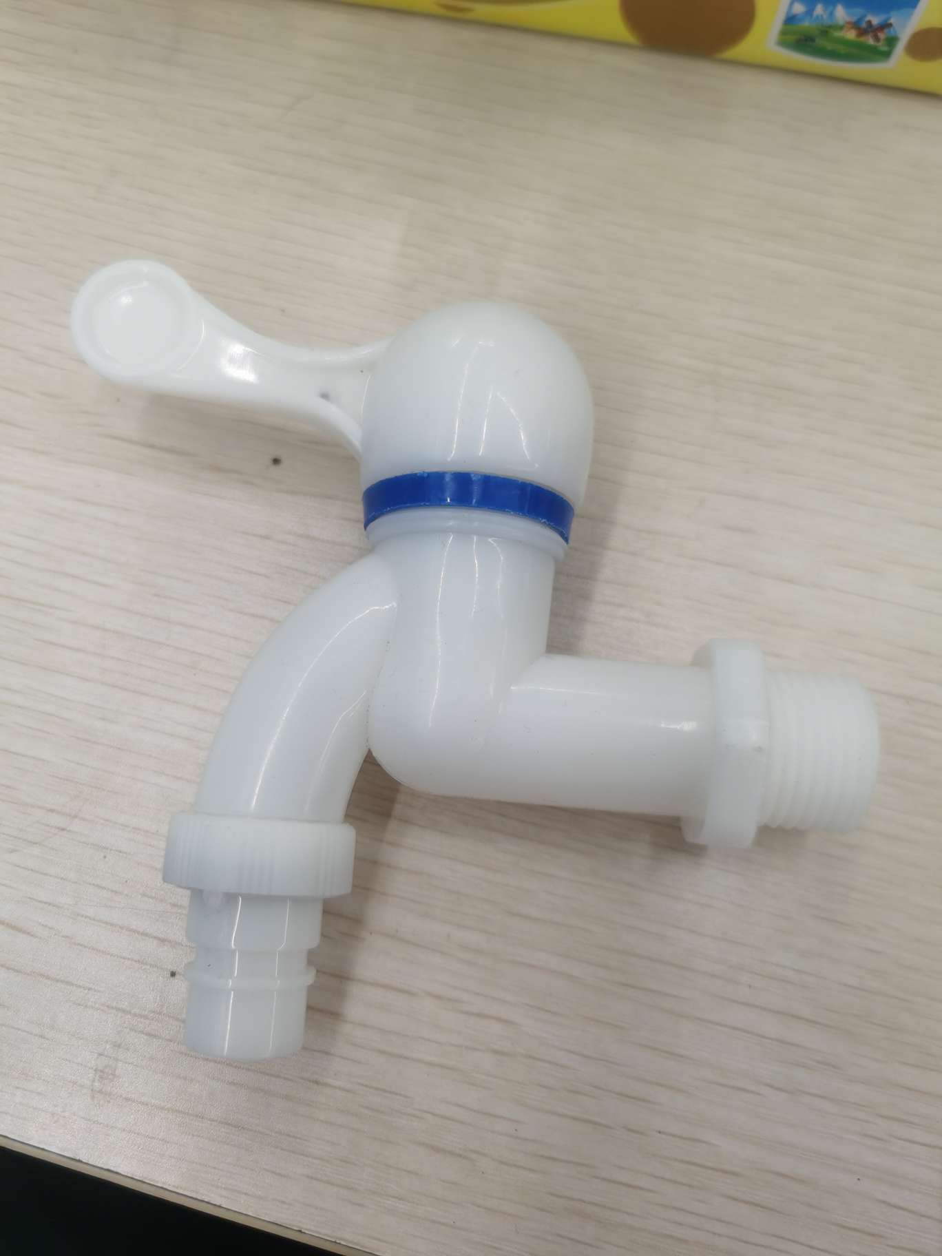 Plastic faucet 1