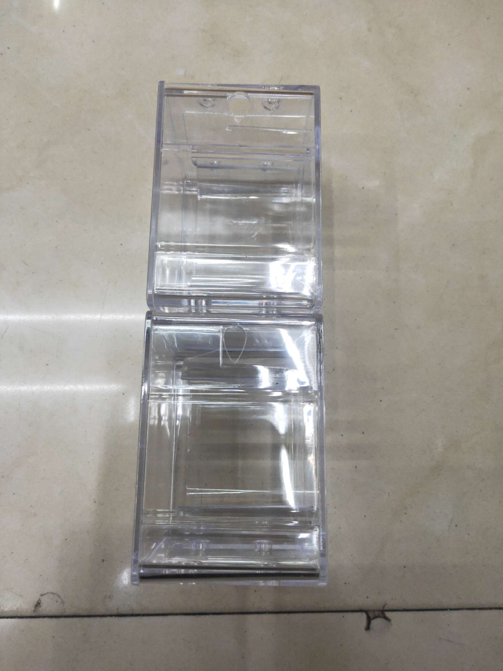 Transparent watch box details Picture