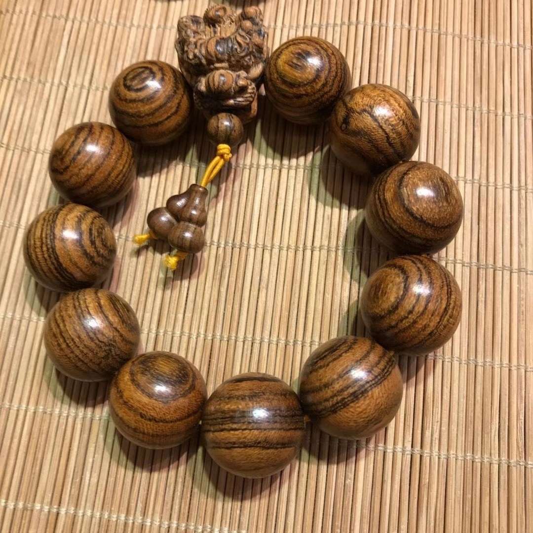 Natural sandalwood bracelet Specification image