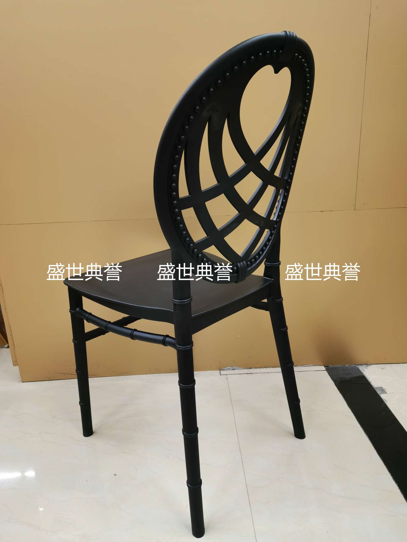 上海外贸户外婚礼折叠椅酒店婚庆塑料竹节椅PP一体椅子酒店宴会椅详情图6