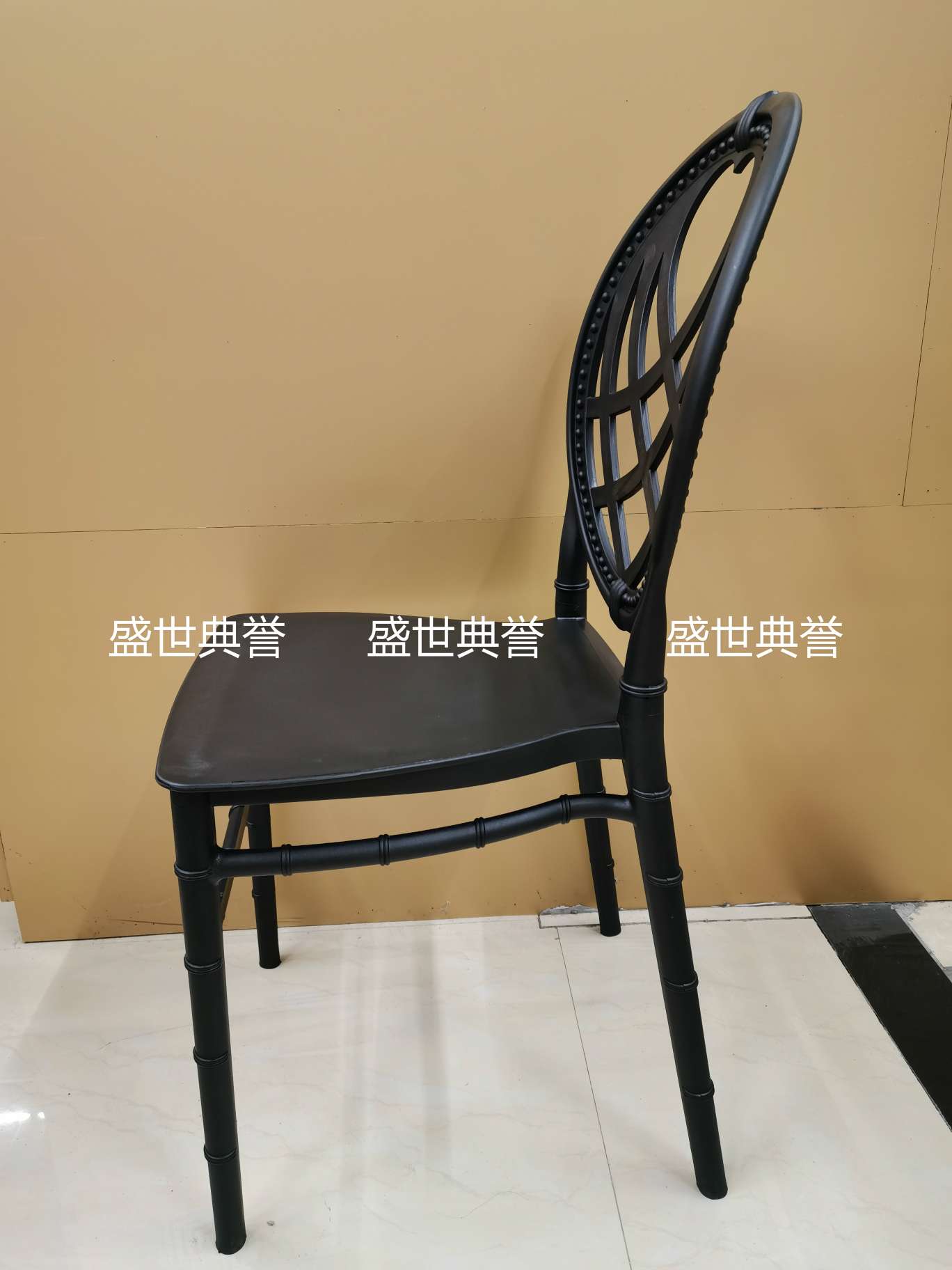 上海外贸户外婚礼折叠椅酒店婚庆塑料竹节椅PP一体椅子酒店宴会椅详情图5