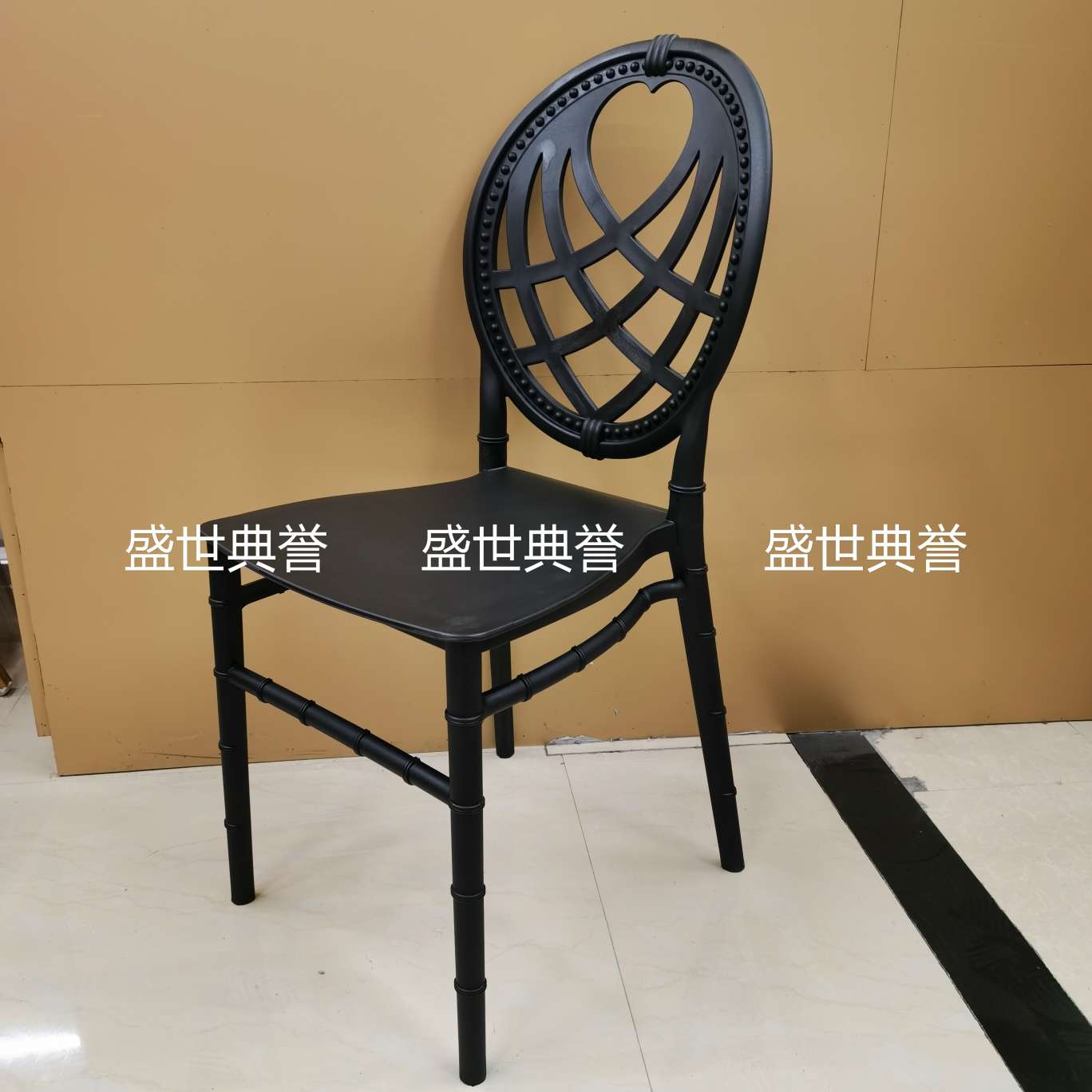 上海外贸户外婚礼折叠椅酒店婚庆塑料竹节椅PP一体椅子酒店宴会椅