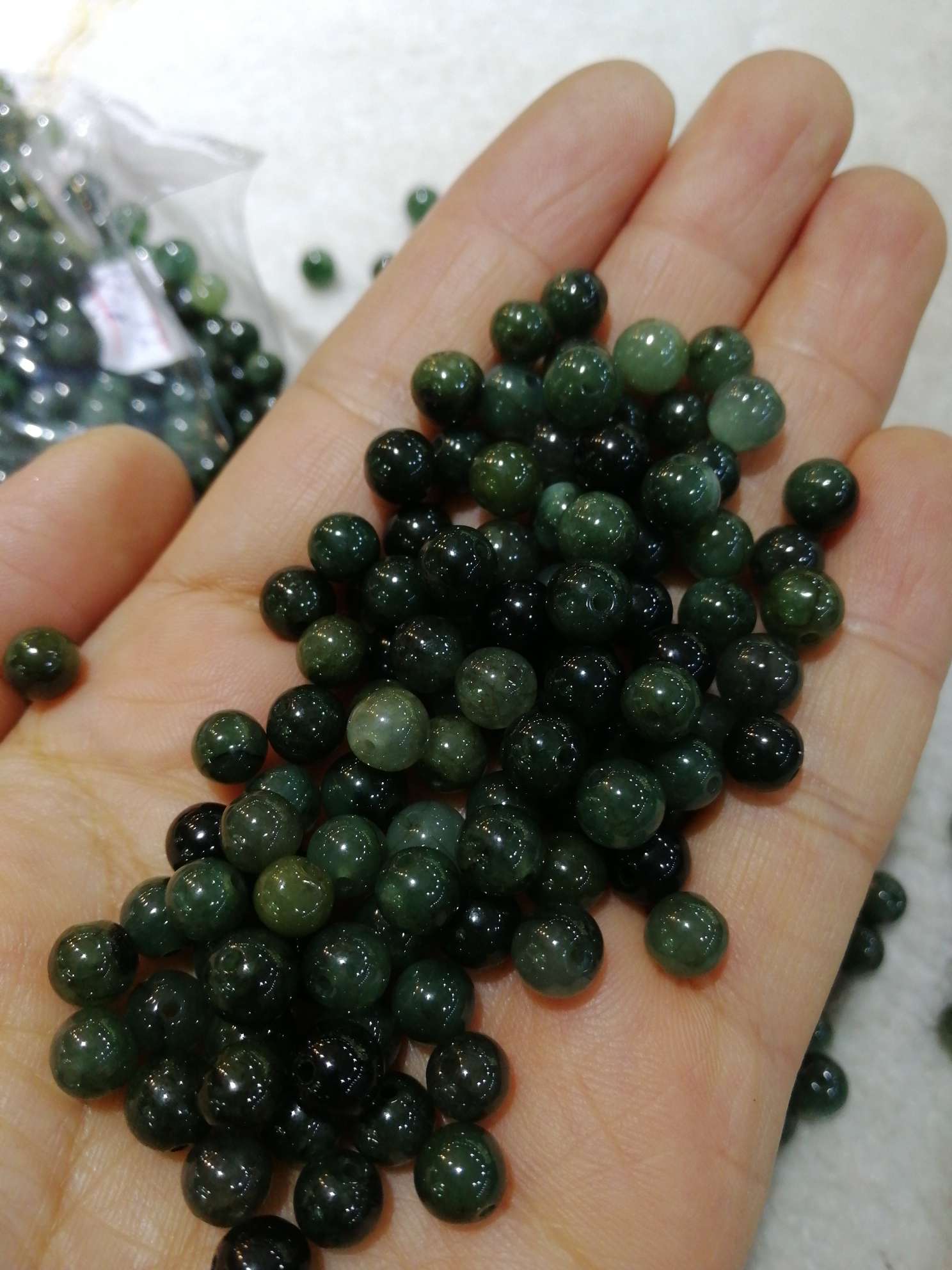 天然翡翠缅甸玉珠宝玉石圆珠7mm油青珠配件产品图