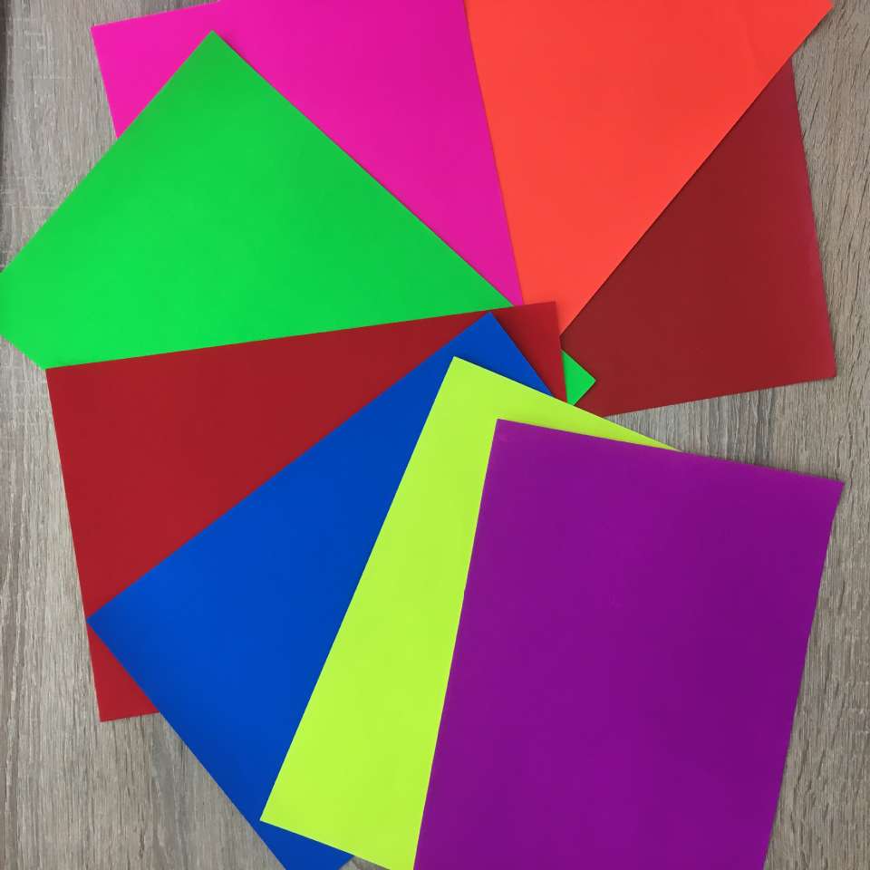 37.5 * 53cm high quality cardboard 100 sheets, 200g thumbnail