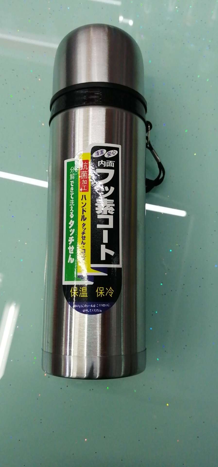 深绿色运动水壶随身携带水壶详情4