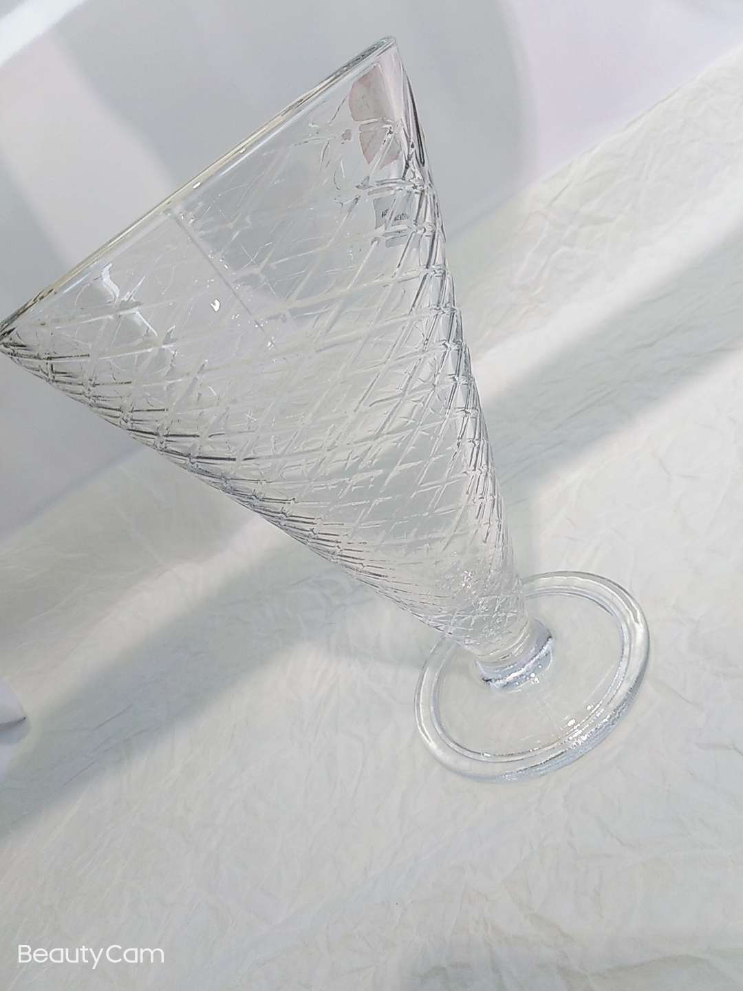 杯/玻璃/水晶白底实物图