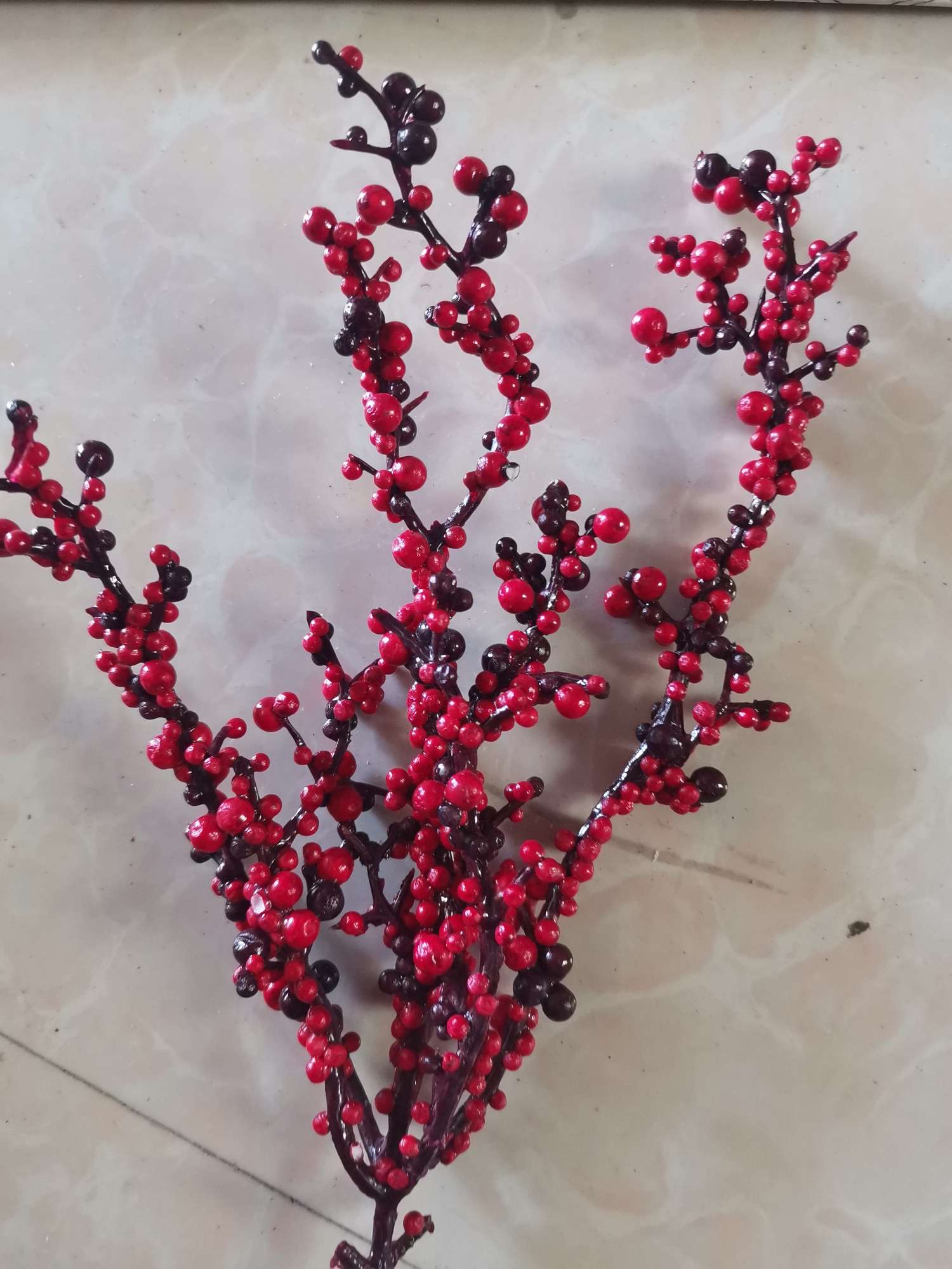 仿真红果圣诞串细节图