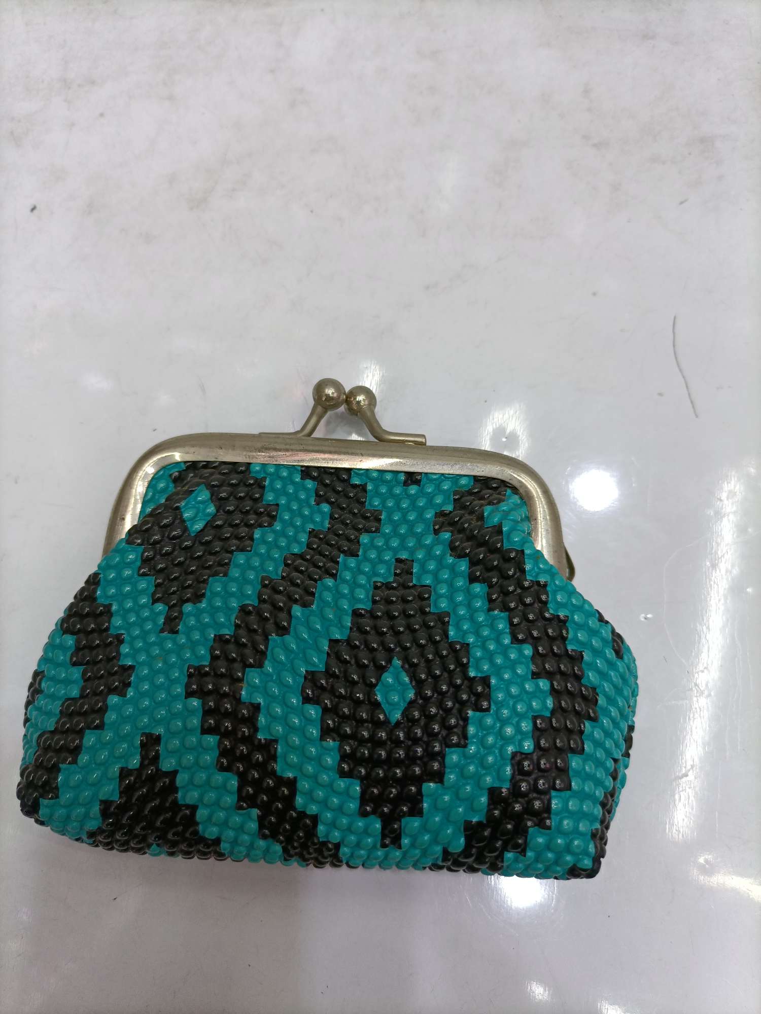 Diamond flower clip bag thumbnail