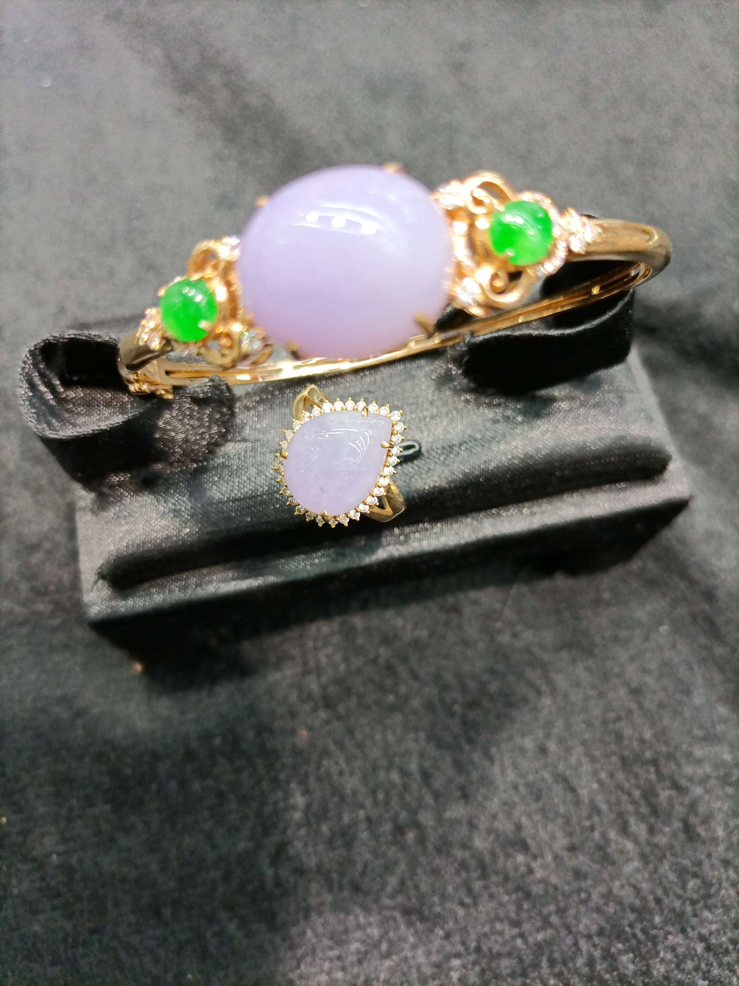 18 K gold jade jade bracelet thumbnail