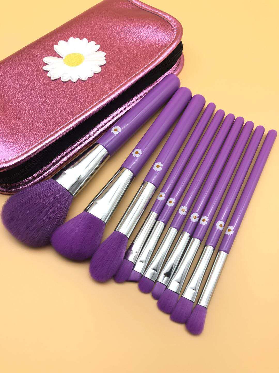 12 high-end makeup sets