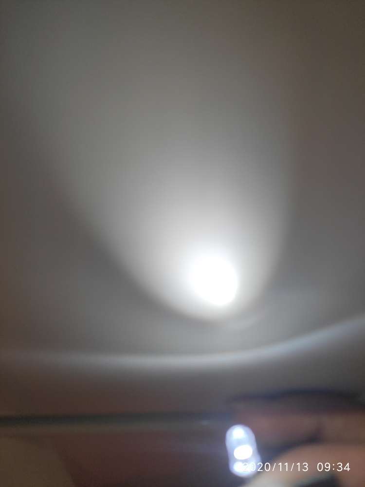 低压指示灯实物图