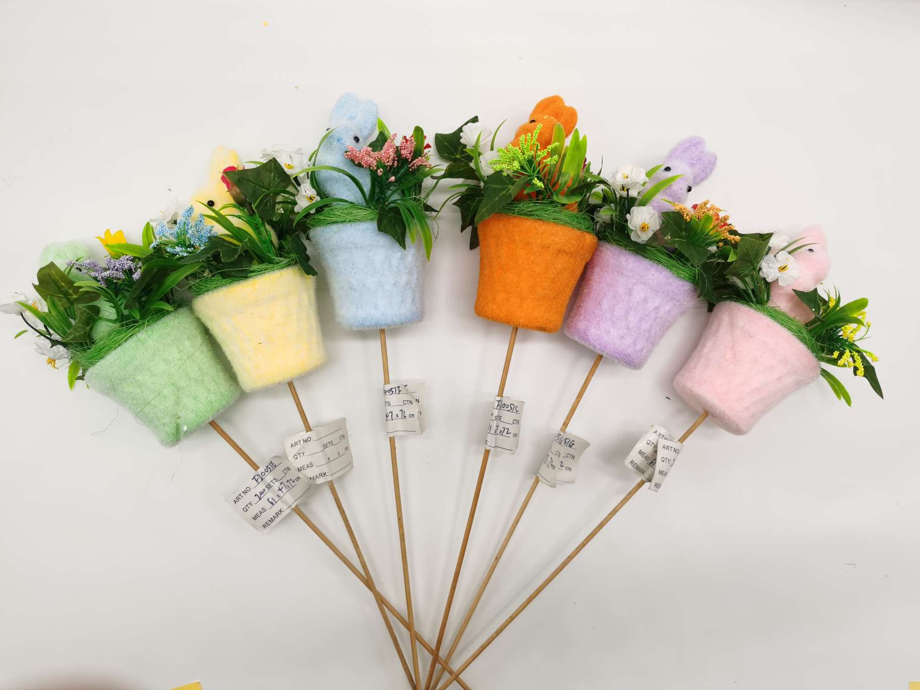 复活节插枝花盆图