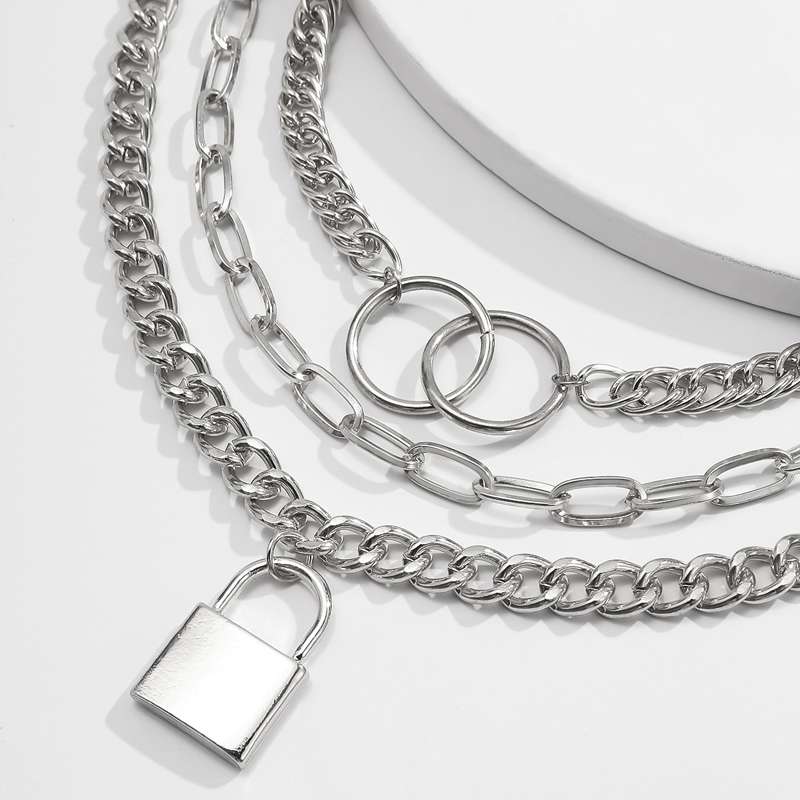European and American trend influencer hip-hop Instagram cold style collarbone chain set, niche design sense circle lock necklace detail image 1