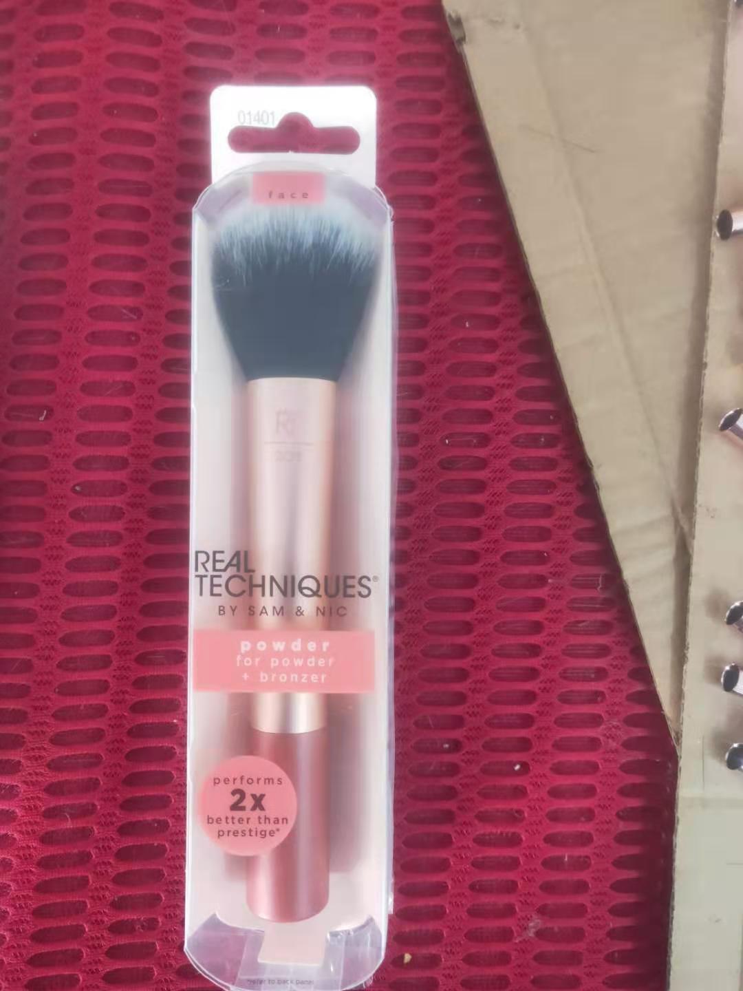 Single makeup blush brush thumbnail