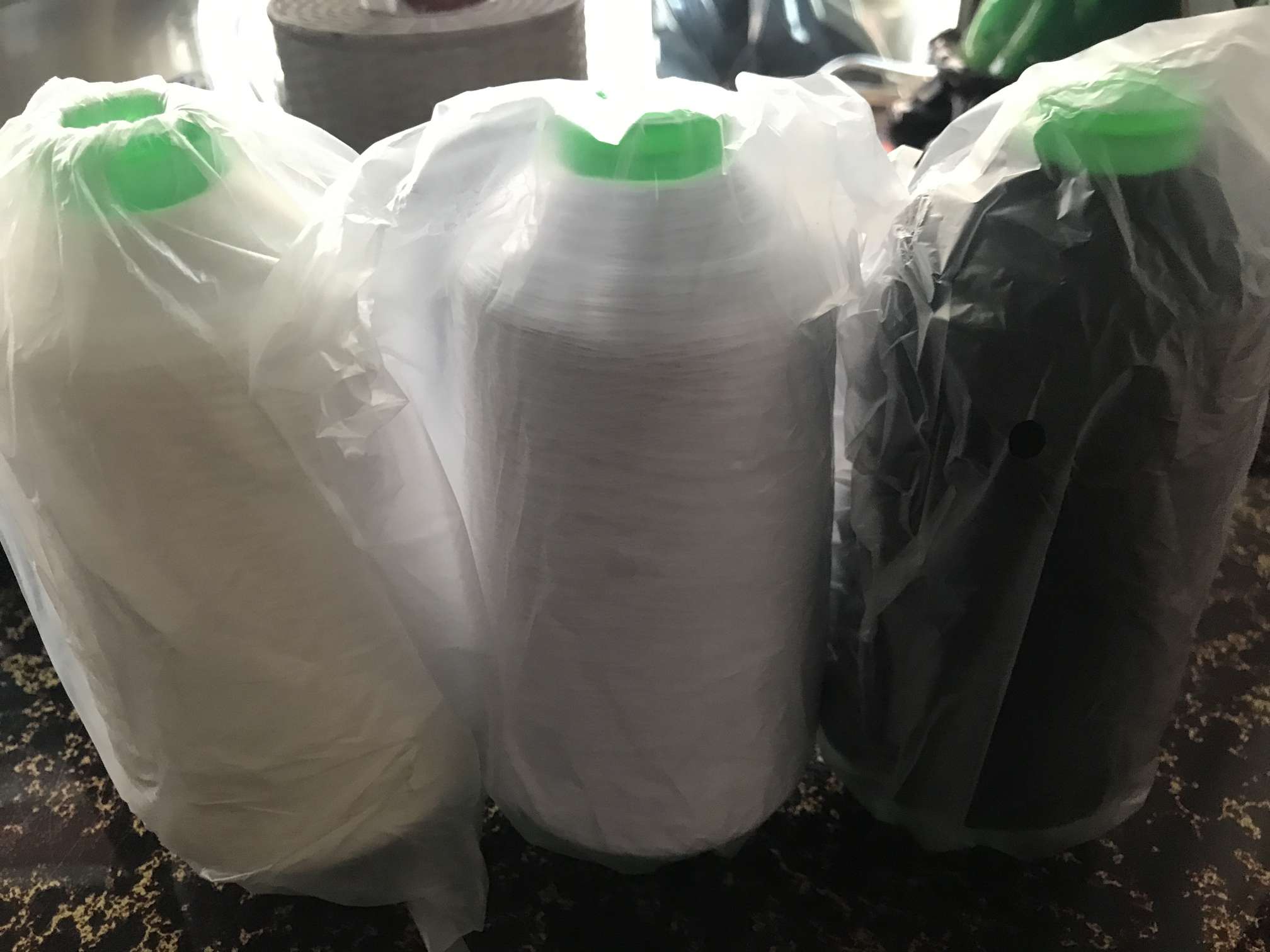 高弹丝线锦纶70/2拷边弹力线密拷丝线弹力布料打边线