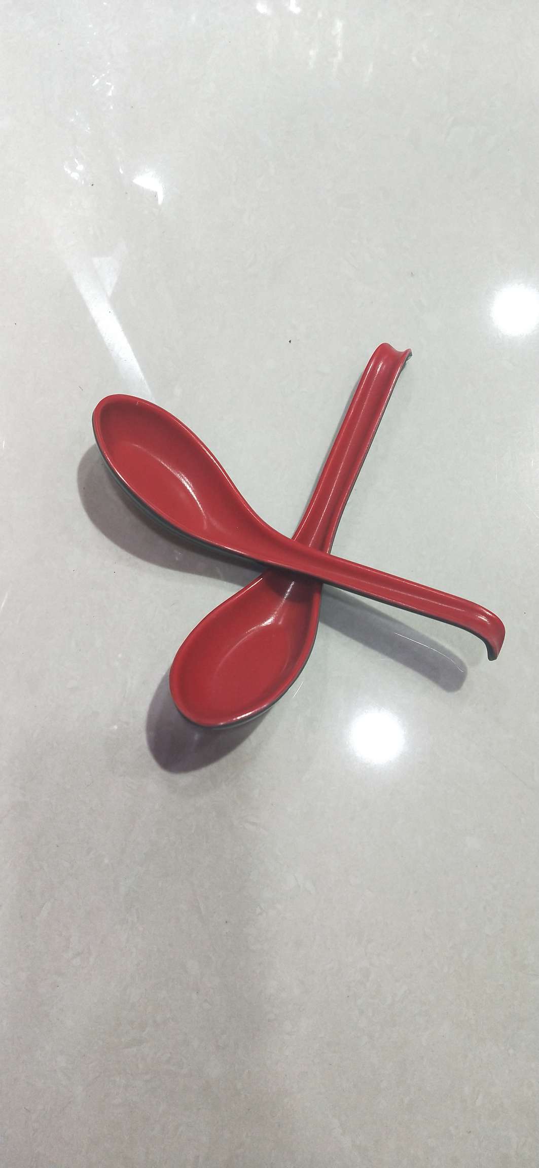 Two-color spoon
