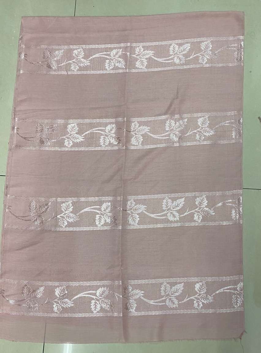 Fashionable and casual style scarf