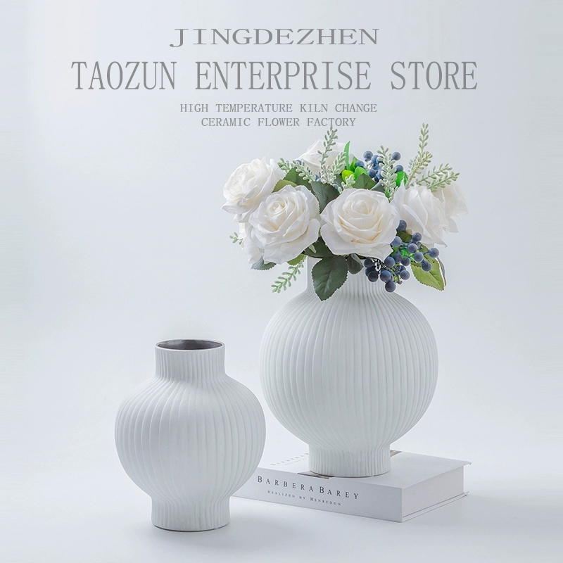 Jingdezhen Home European Ceramic High Foot Vase Living Room Table Decoration Flower Arranger Designer Model Room Decoration Application Scenario