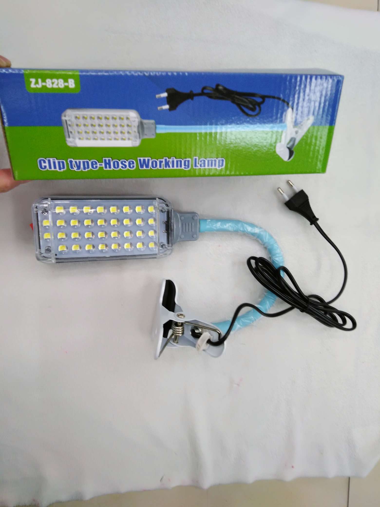 828软款夹子灯，一件60pcs产品图