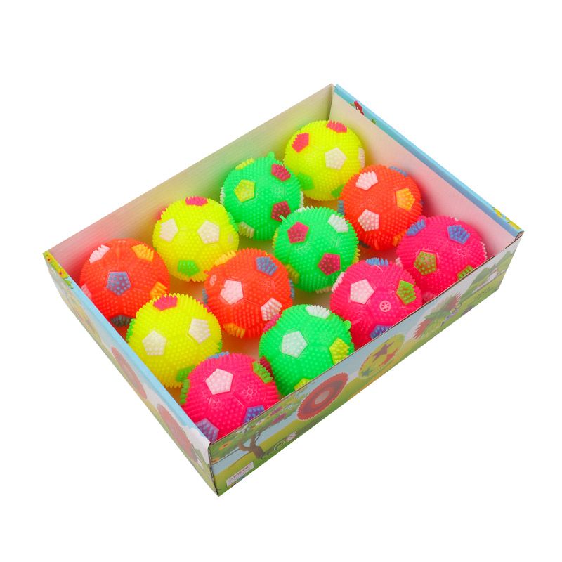 7.5cm足球闪光哨子球白底实物图