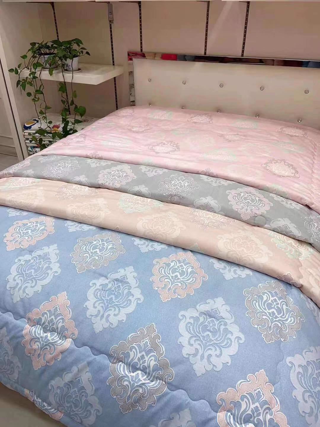 Fire cloud pattern quilt core