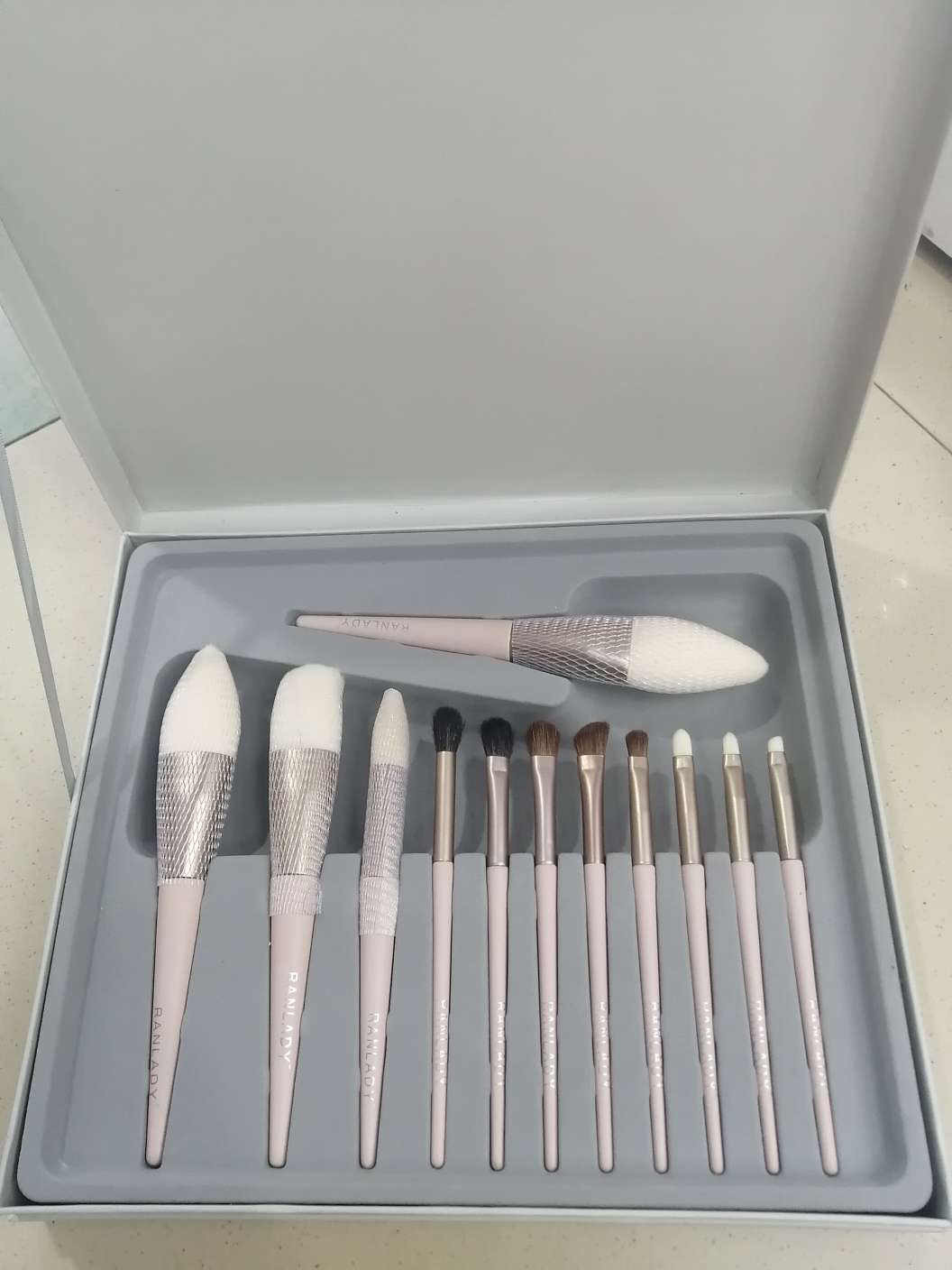 12 multifunctional makeup sets thumbnail