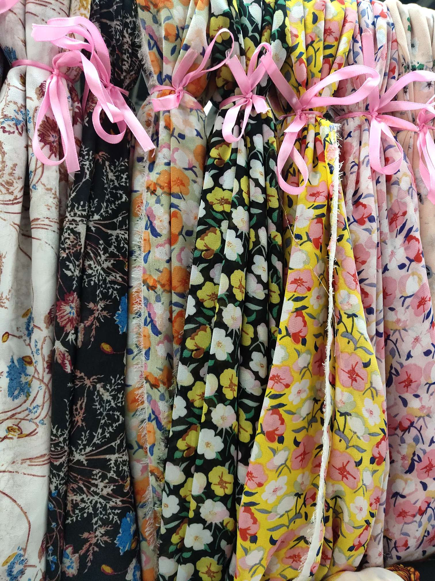 Knitted chiffon printed fabric 3