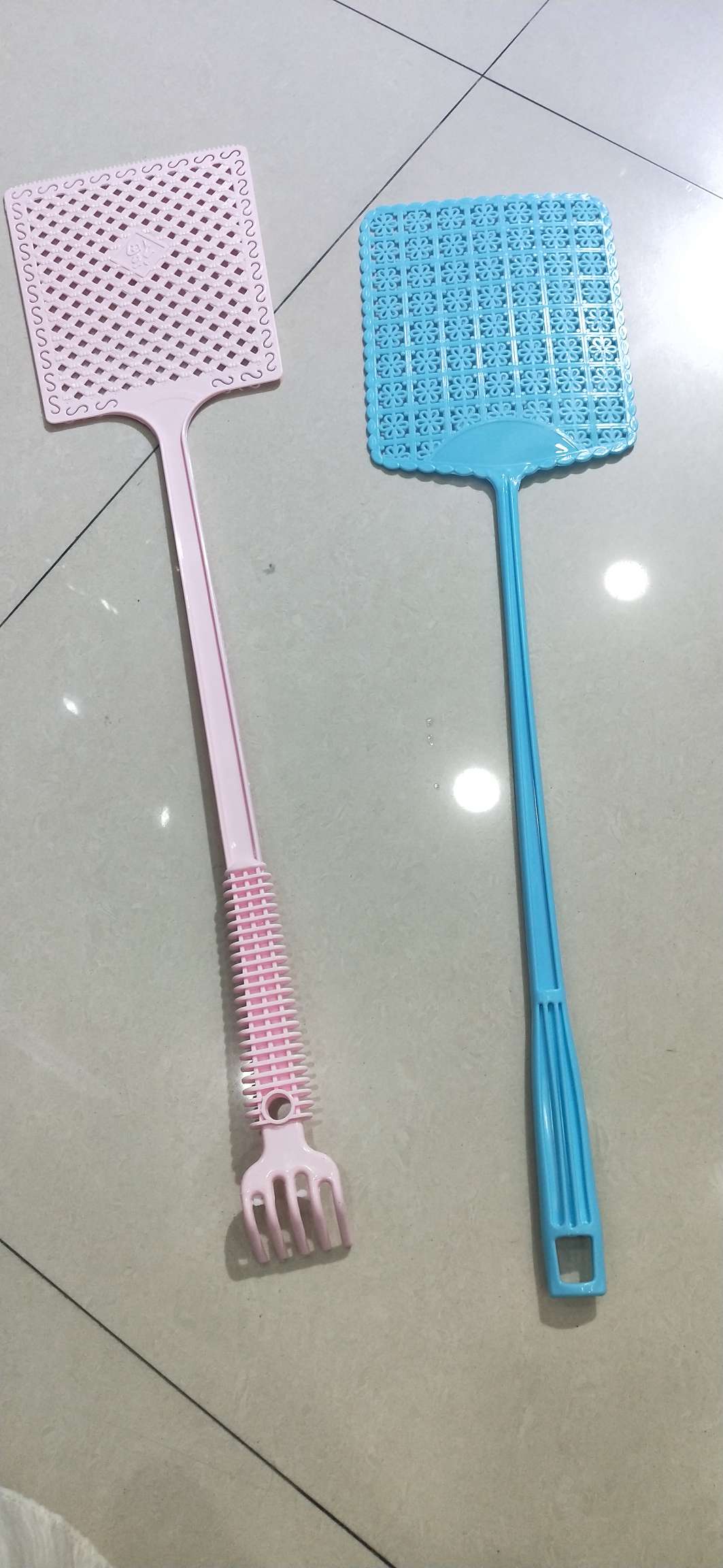 Fly swatter