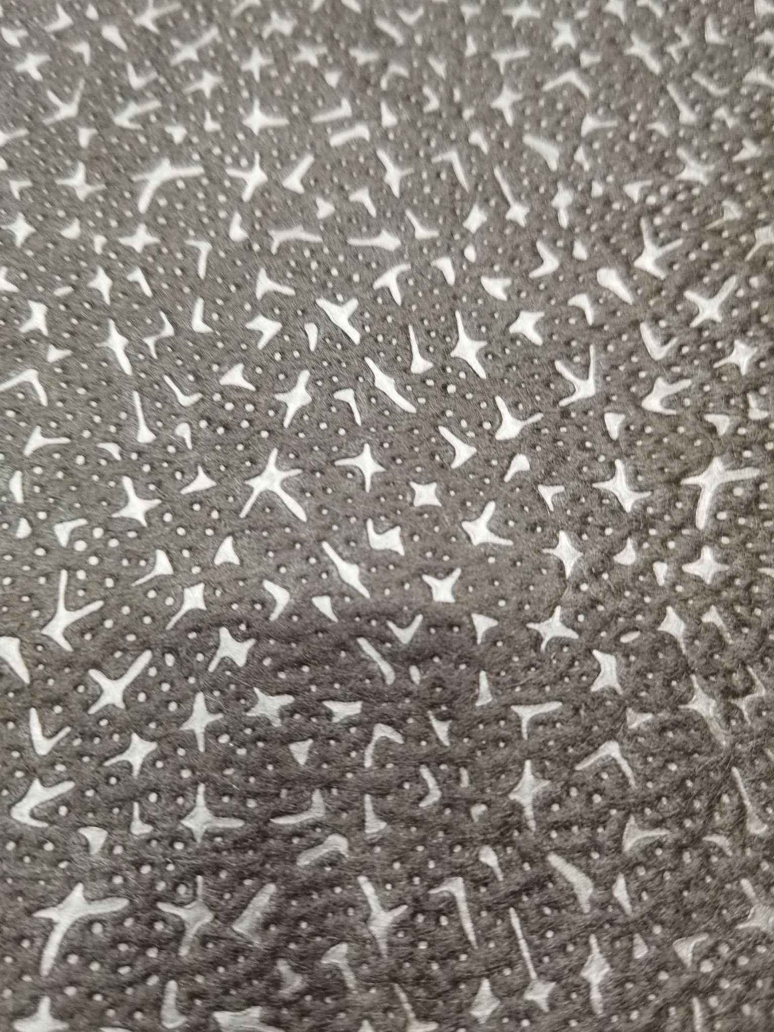 黑色压花无纺布