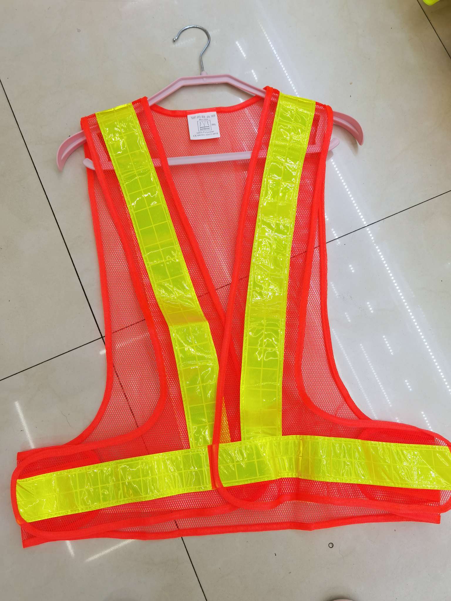 Reflective Vest With Triangulated Mesh details Picture