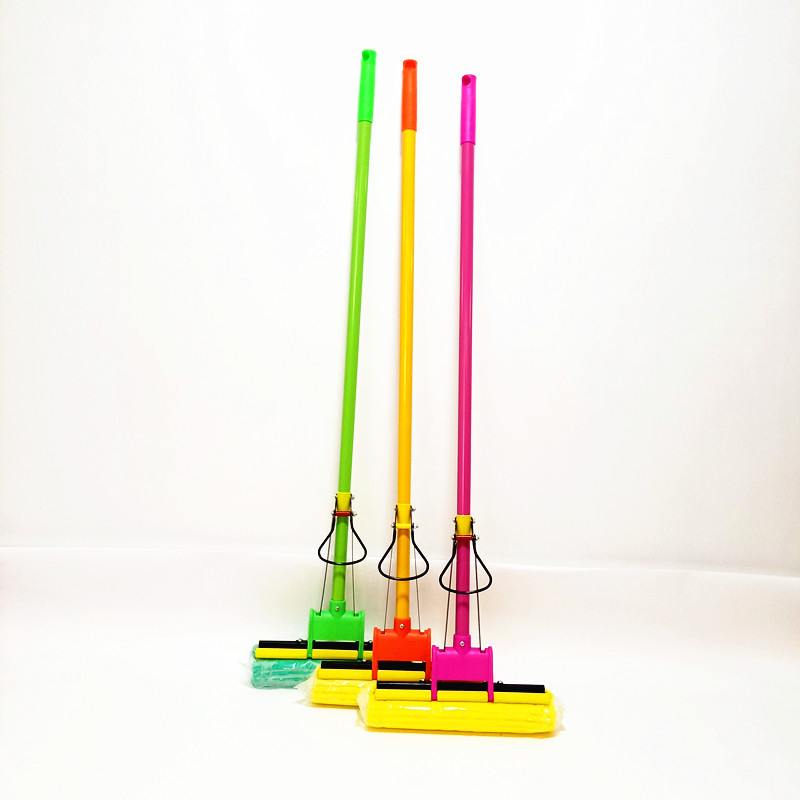 The color of the absorbent sponge mop and the stretchable rubber cotton mop for home cleaning is random undefined
