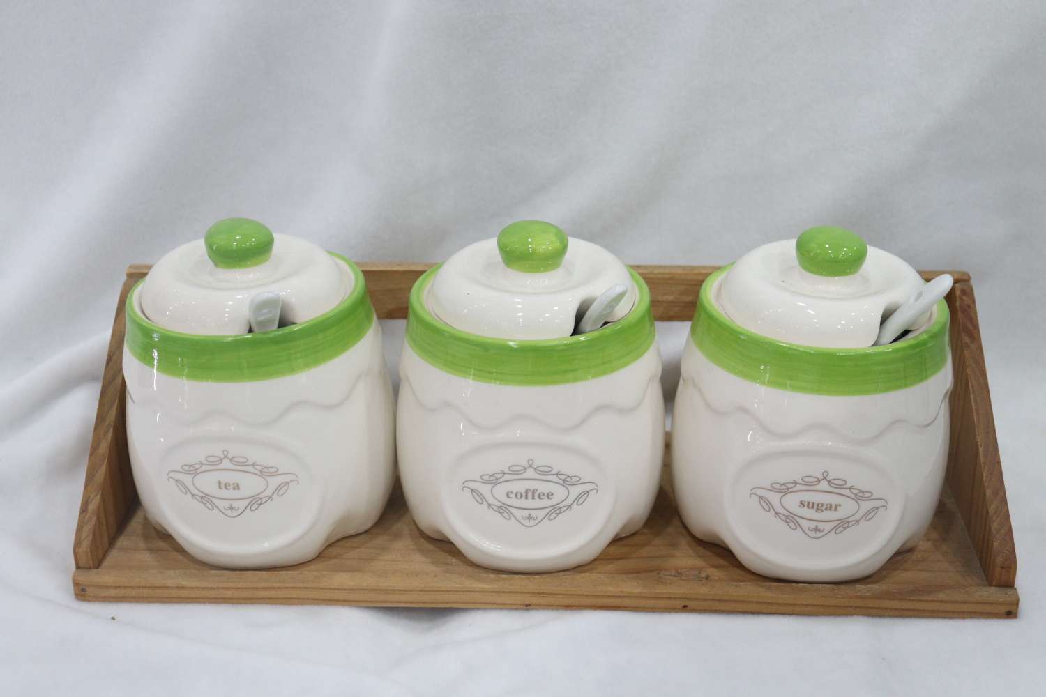 Dingmei Ceramics' ceramic set three green seasoning jars