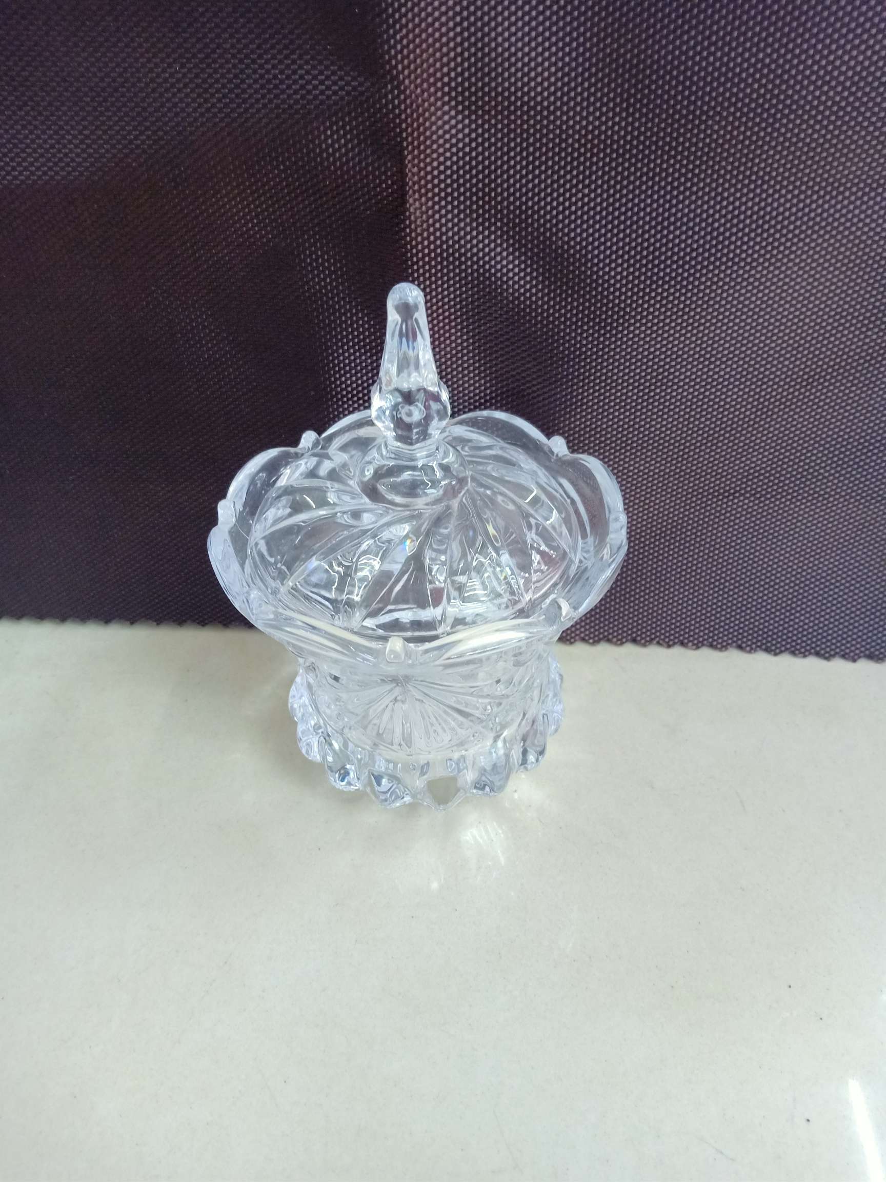 High-white material glass sugar jar