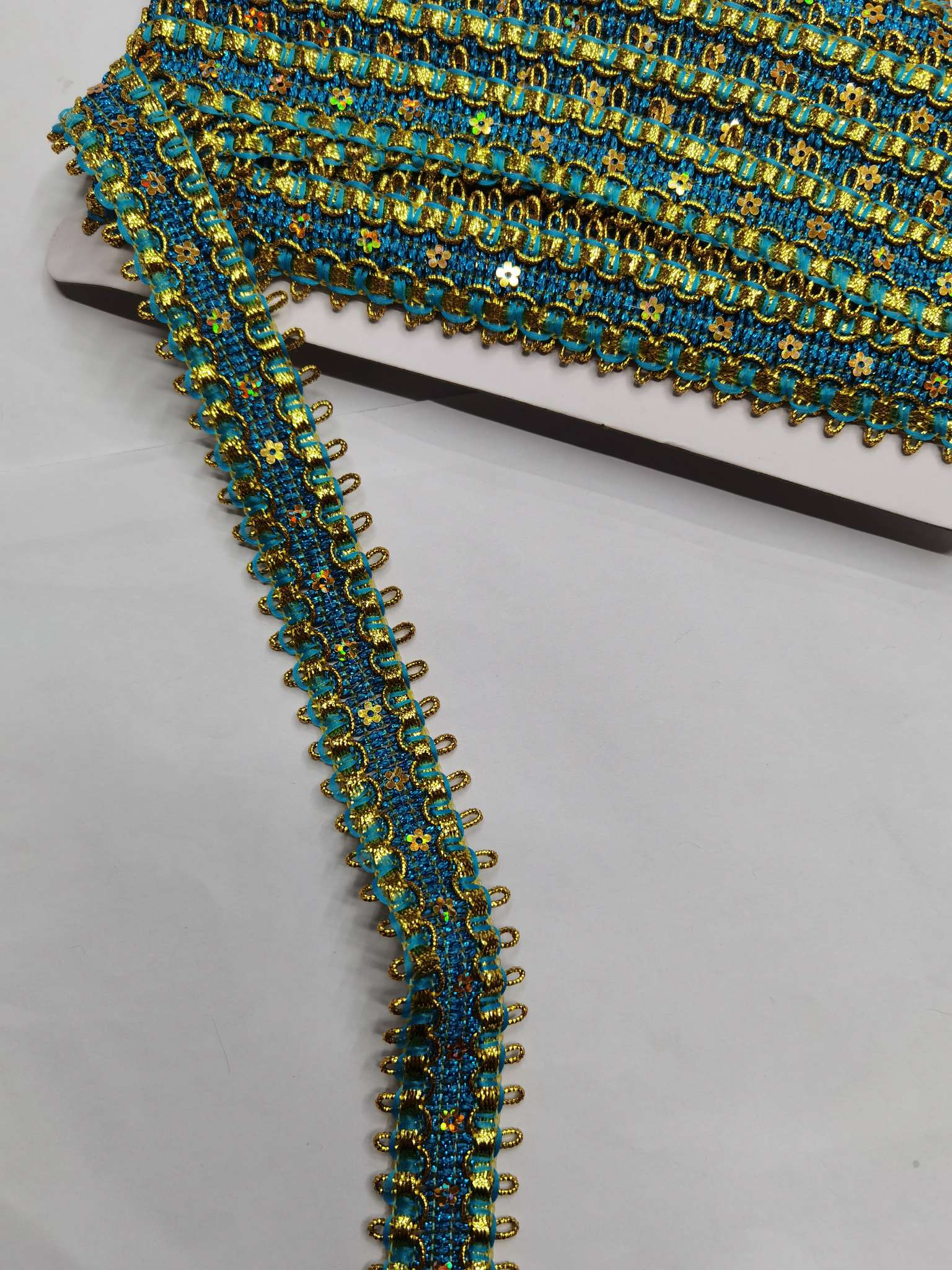 带亮片双边宝塔