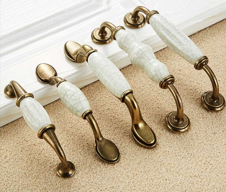 European ceramic crack handle hardware accessories cabinet furniture drawer antique antique hardware handle best-selling high-end luxury version antique handle