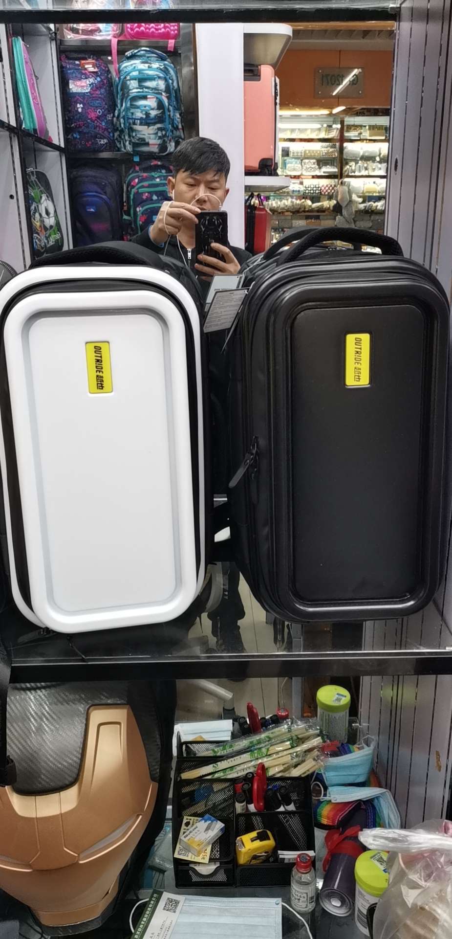 时尚个性背包图