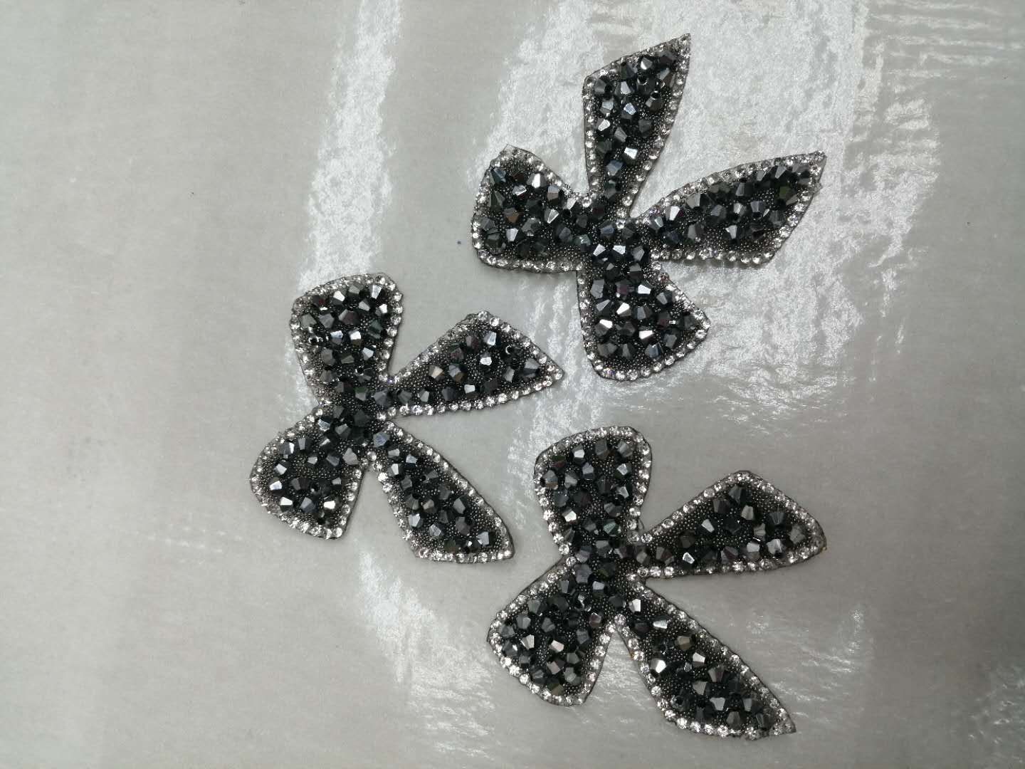 Hot Drawing, Plastic Mesh, Rhinestones, Bow Tie Graphics details Picture