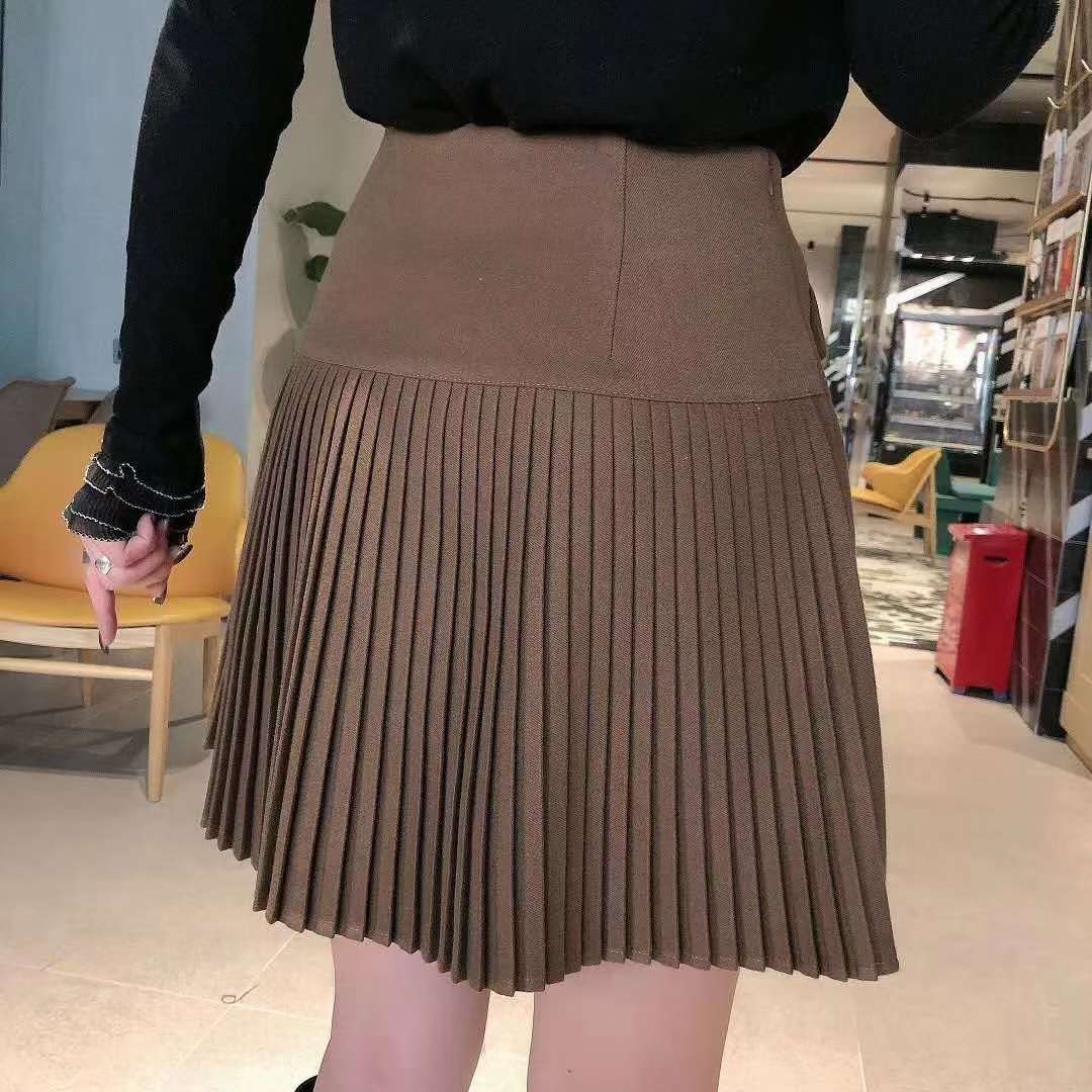 Pleated Skirt Application Scenario