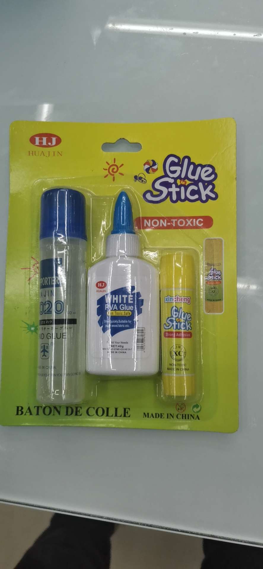 新款吸卡，包装白乳胶，固体胶，液体胶！