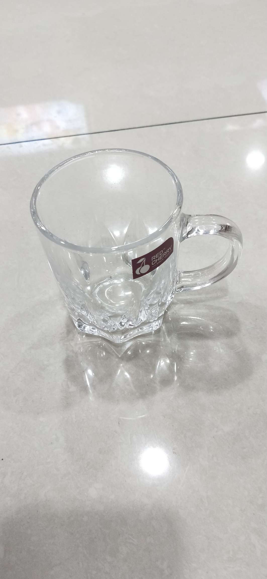 玻璃杯
