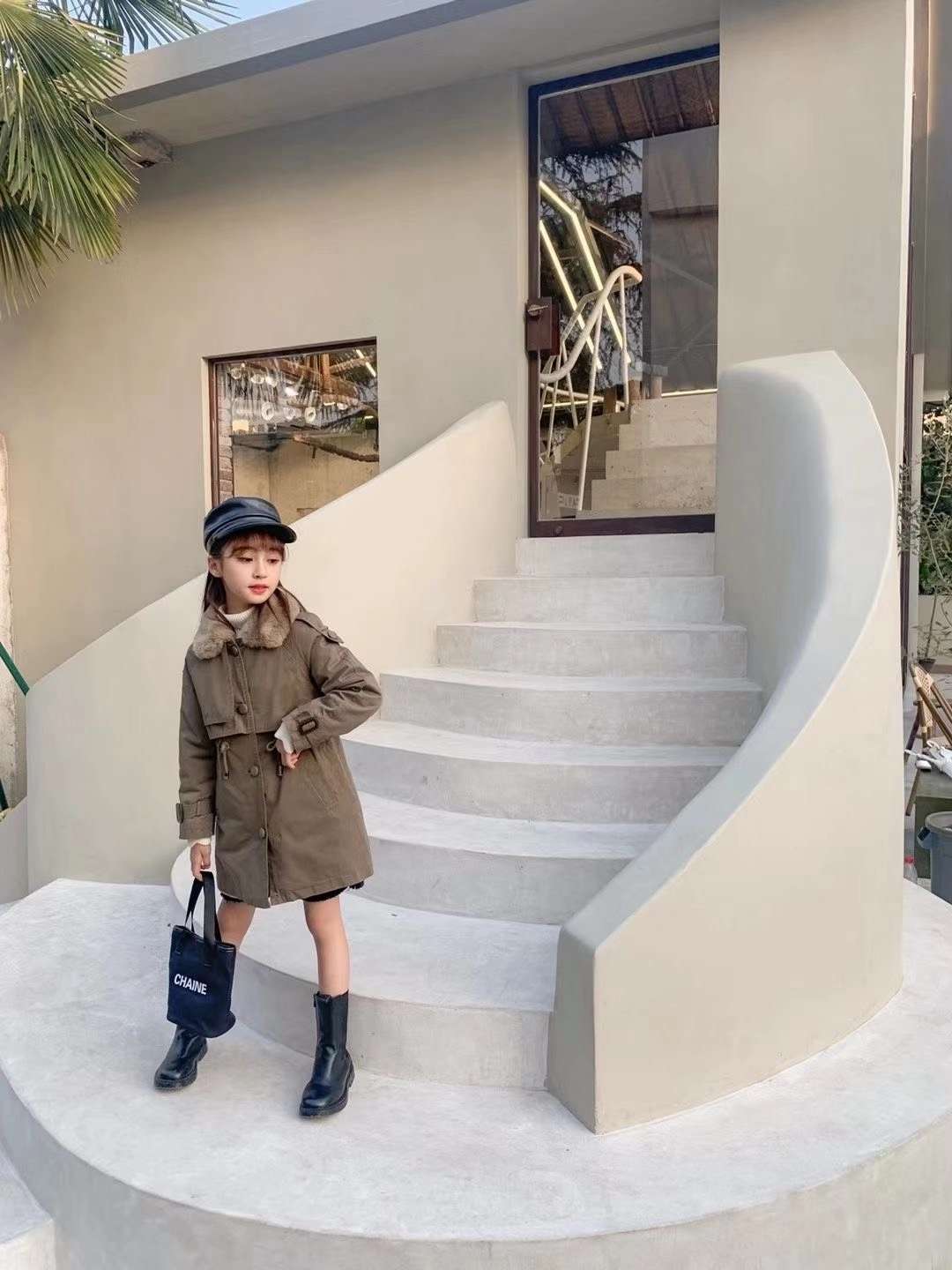 毛领女大童风衣