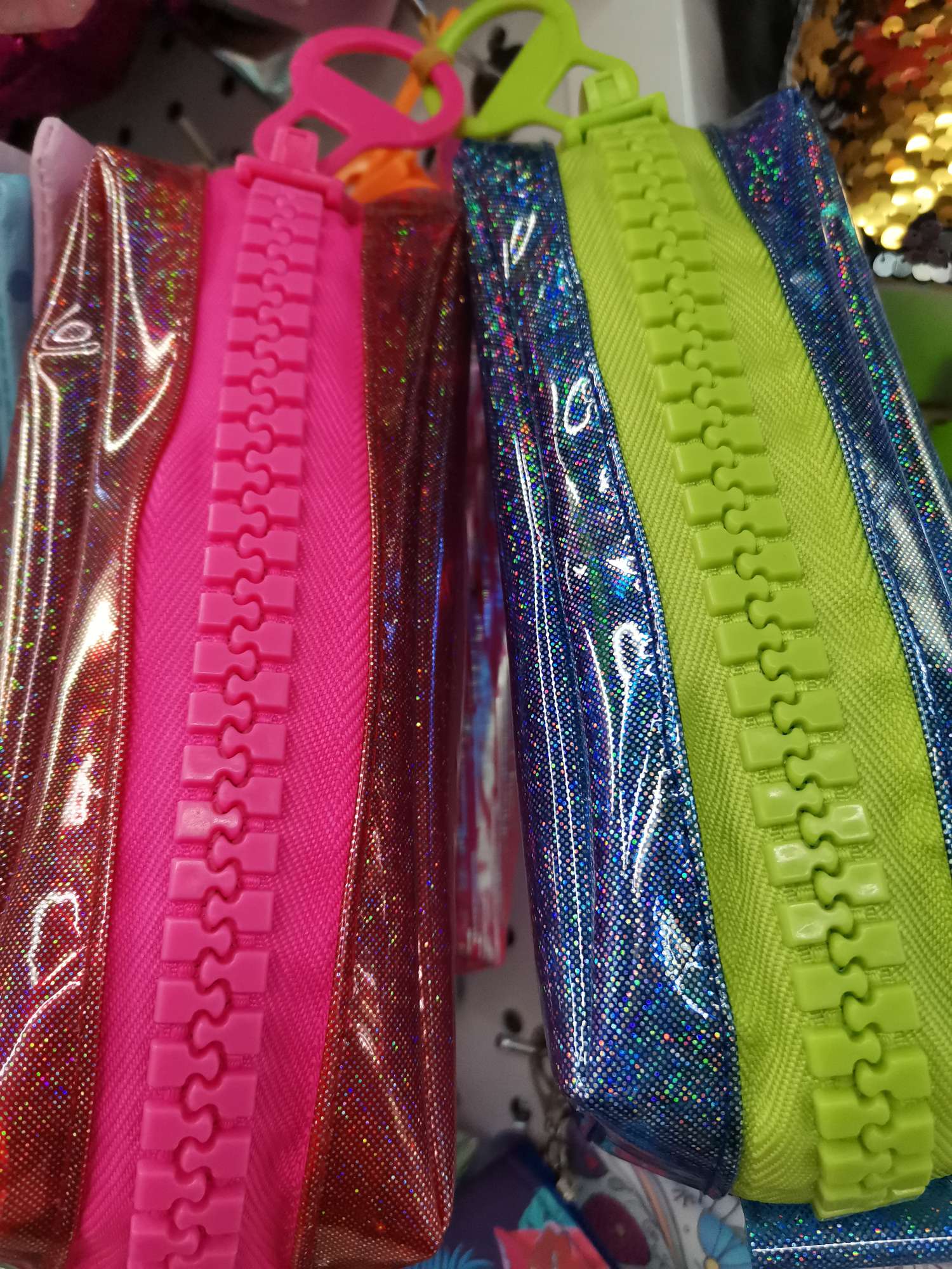 亮皮大板牙笔袋