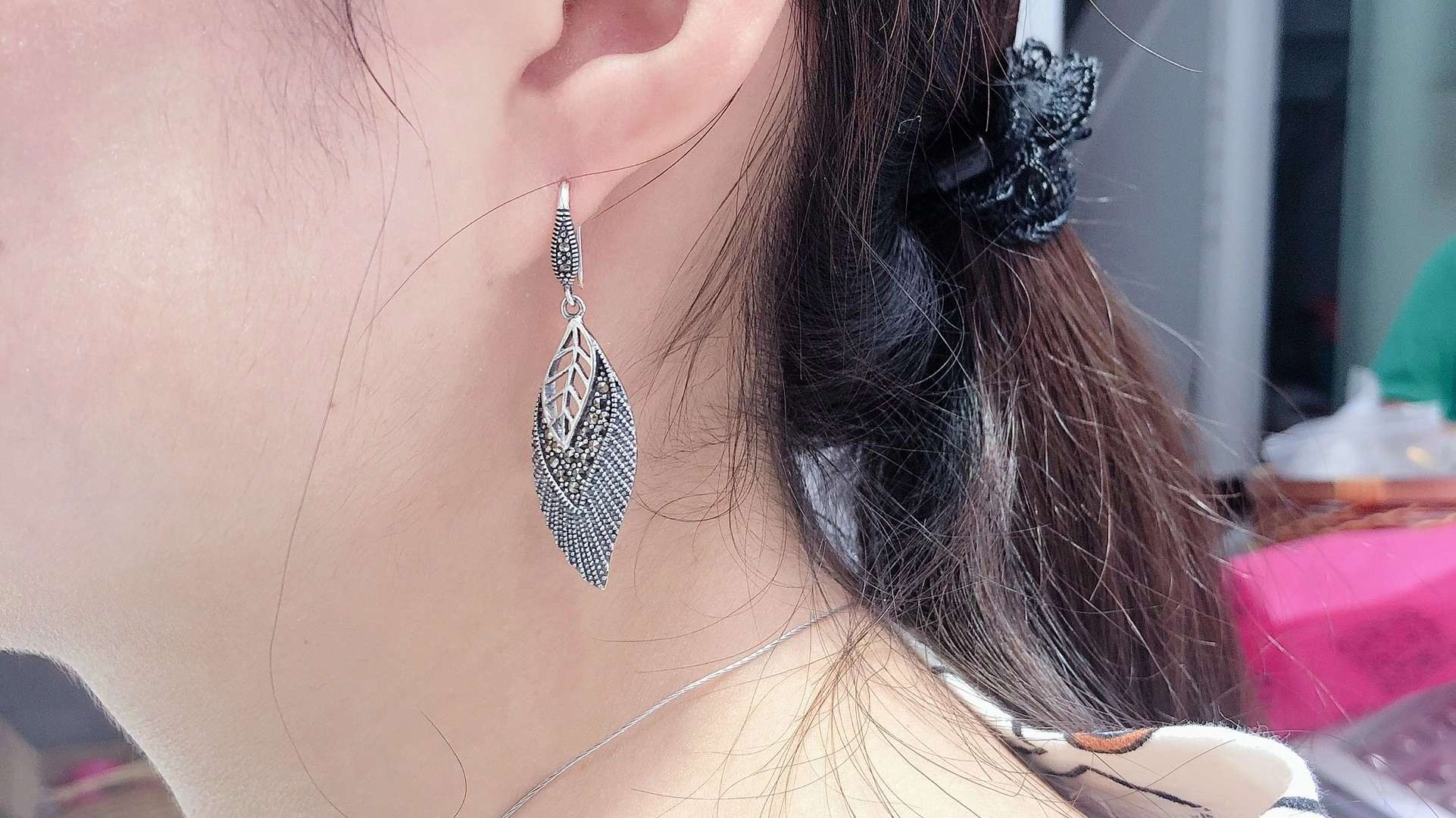 Earrings full figure
