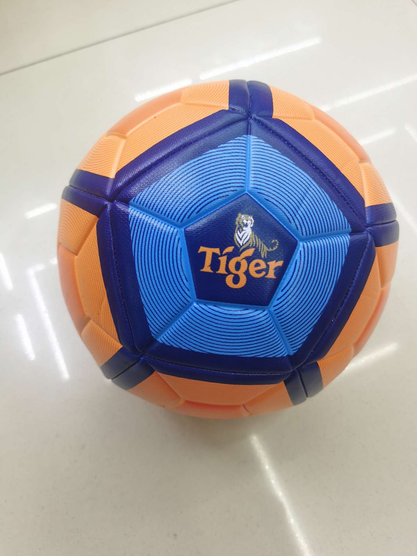 Factory Spot Pu Winding Material 5 Match Football Spot details Picture