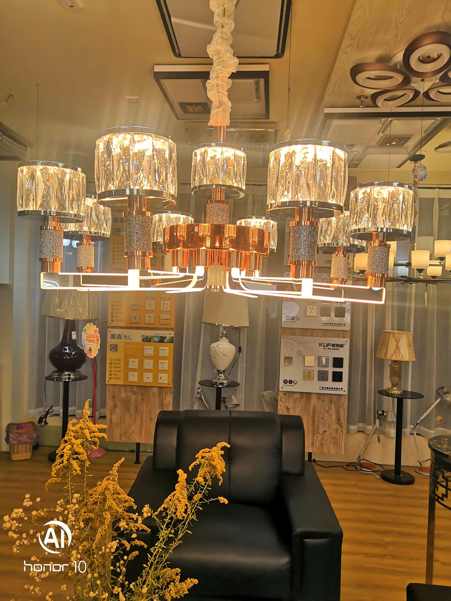 Simple European style living room and dining room fashionable crystal chandelier, light luxury chandelier, living room lamp, postmodern simplicity, internet-famous crystal lamp decoration, bedroom and dining room lighting fixtures Specification image