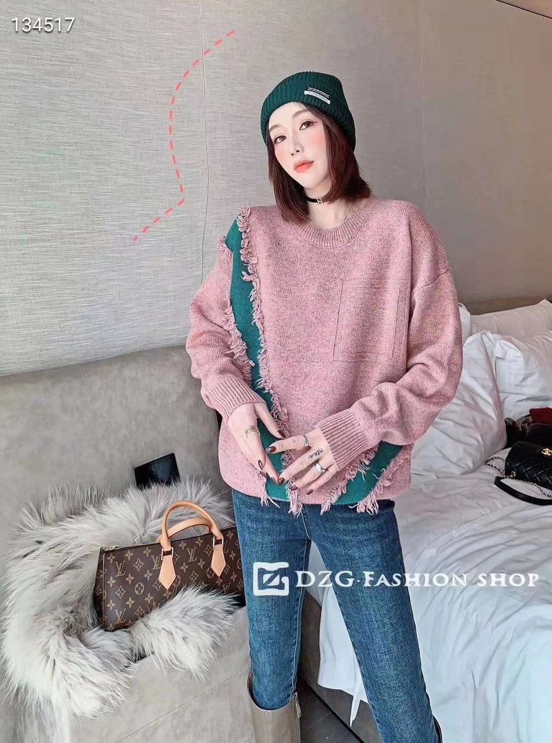 Color-Matching Sweater Application Scenario