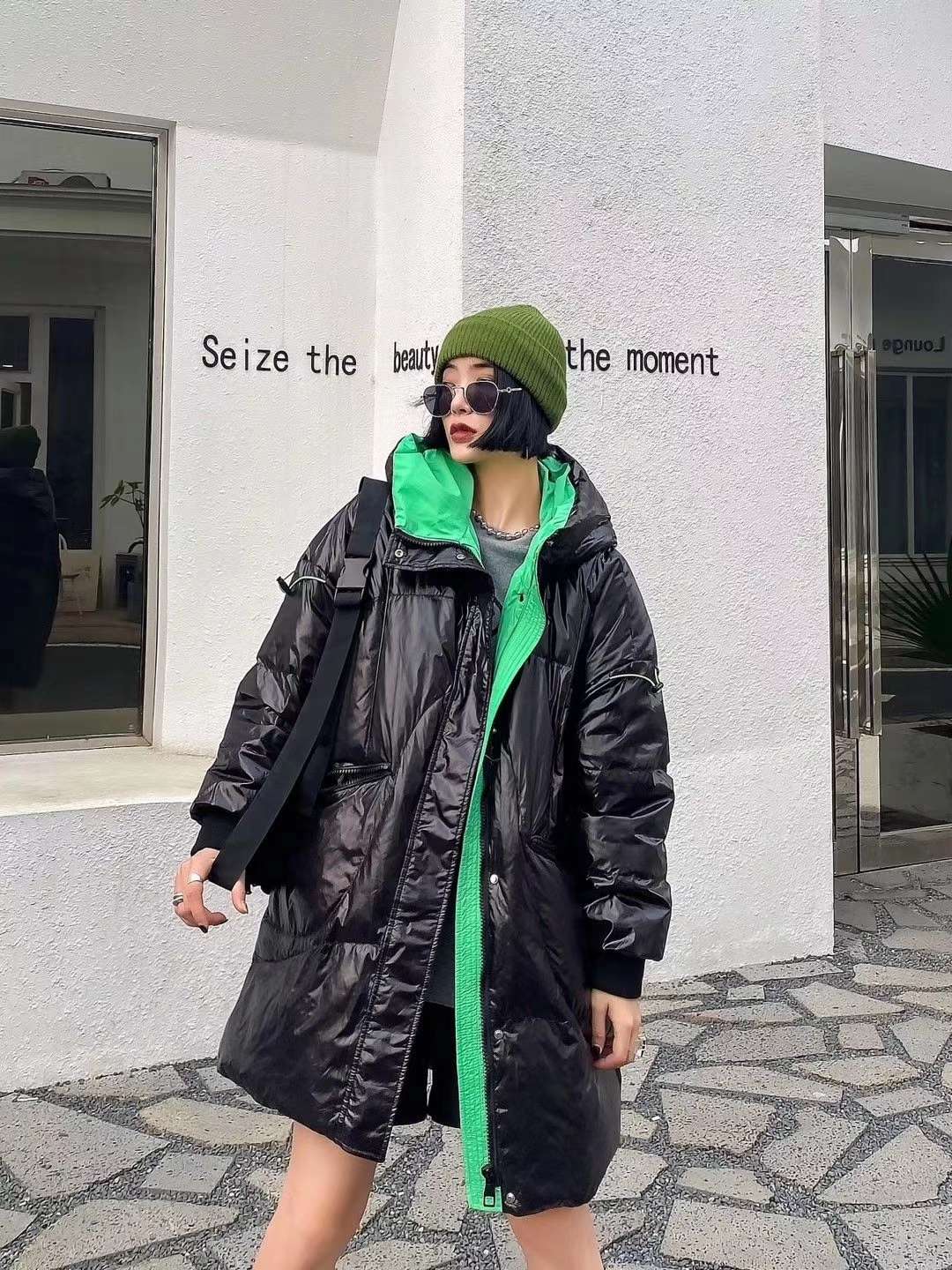 Match Bright Down Jackets details Picture