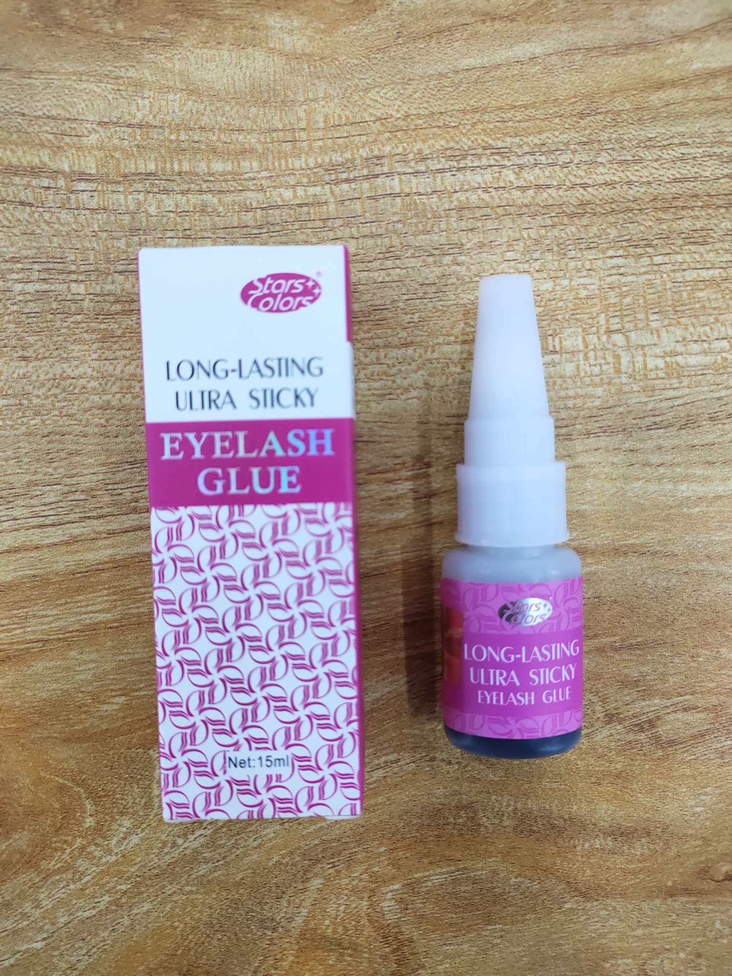 Eyelash extension glue detail image 2
