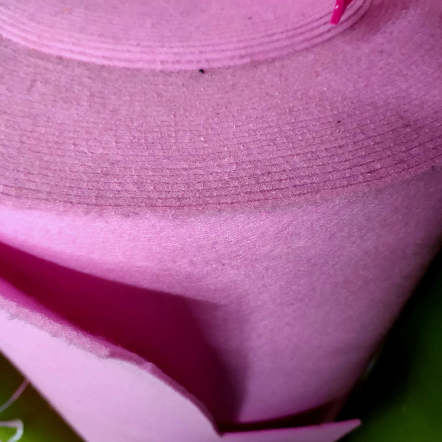 Pink 3mm thick non-woven fabric Specification image